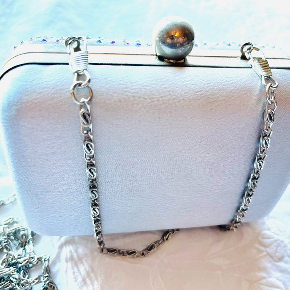 New Silver Evening Purse decorated with rainbow rhinestones - Picture 9 of 11
